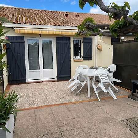 Residence Les Amandines Груисан Екстериор снимка