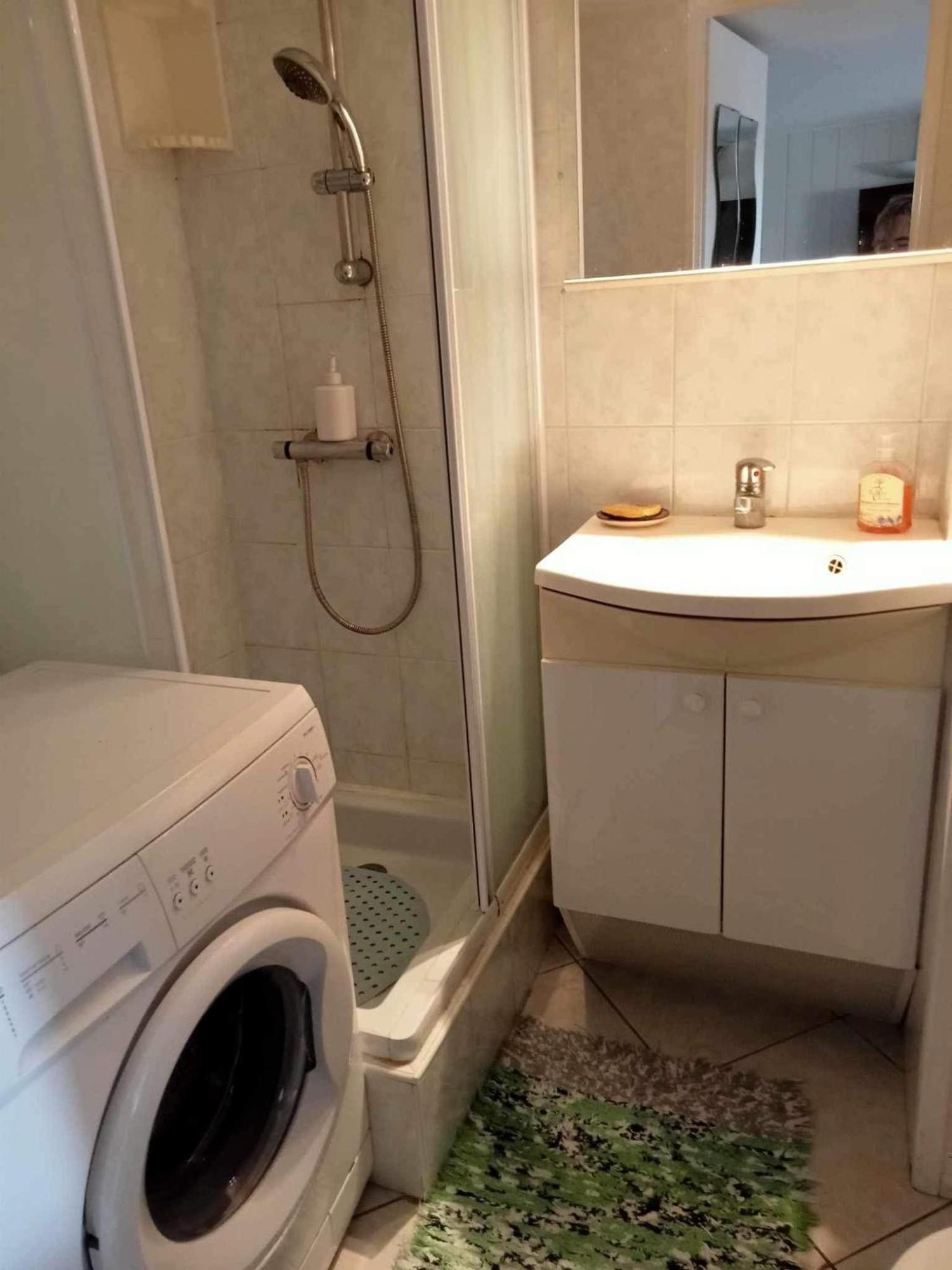Residence Les Amandines Груисан Екстериор снимка