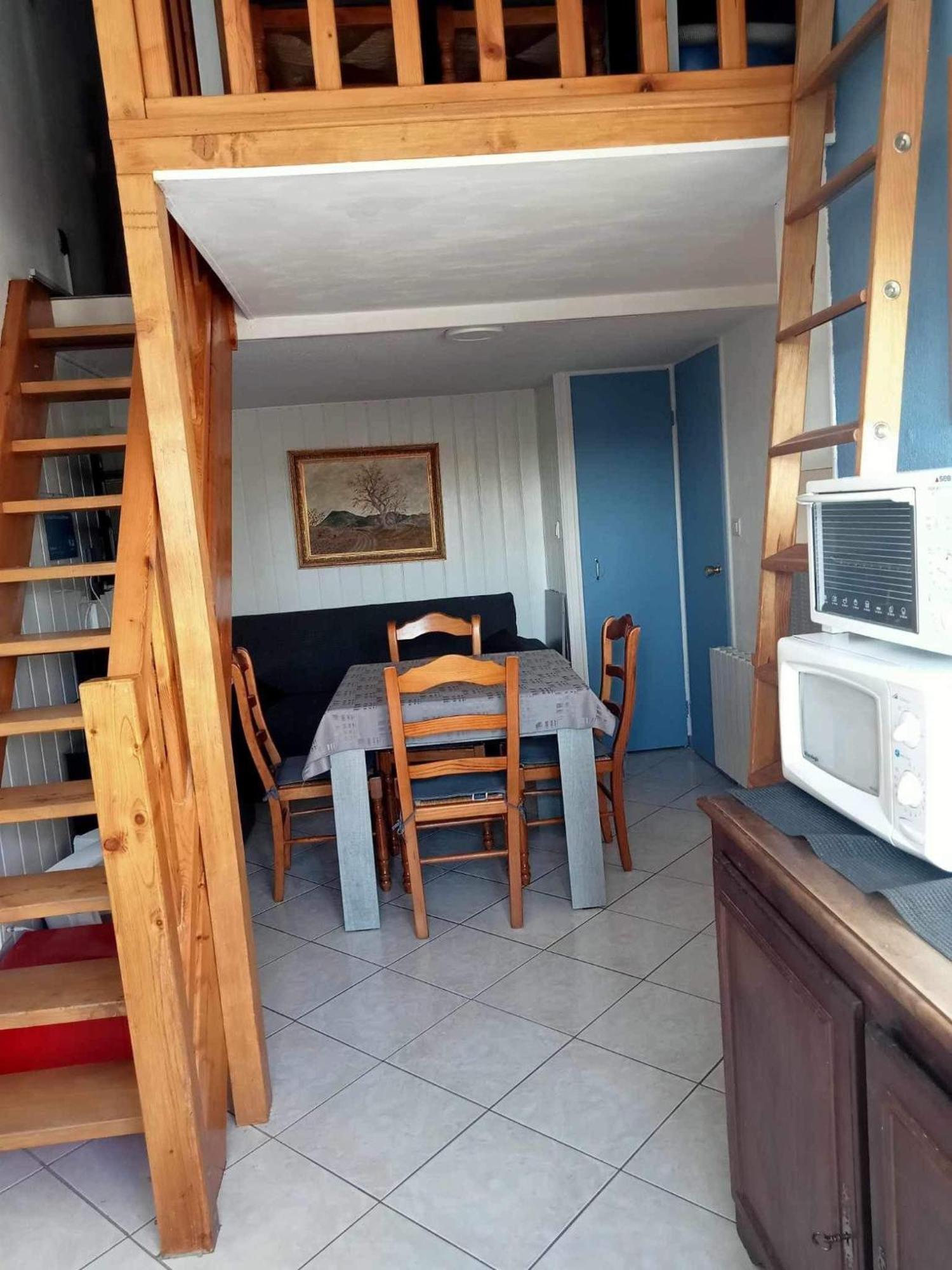 Residence Les Amandines Груисан Екстериор снимка